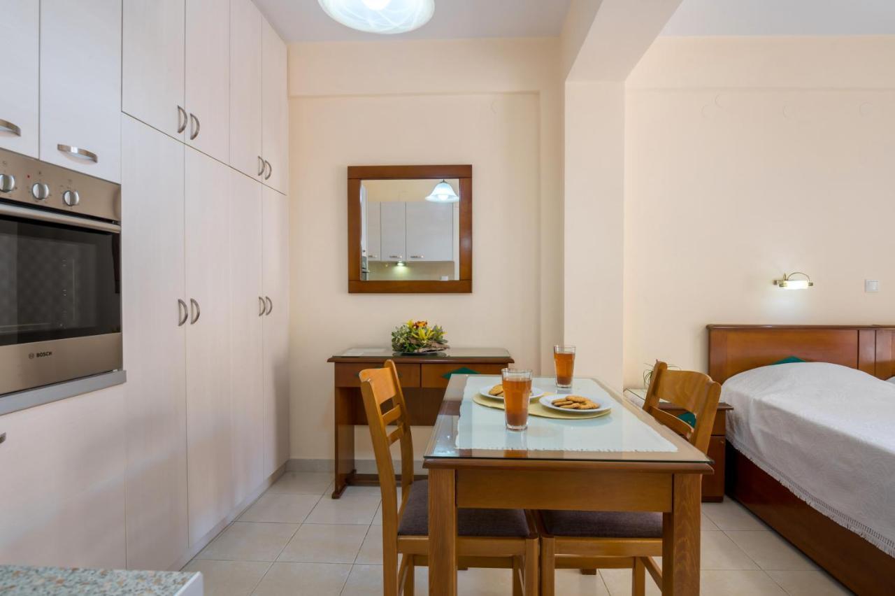 Rouchotas Apartments Argostoli  Exterior photo
